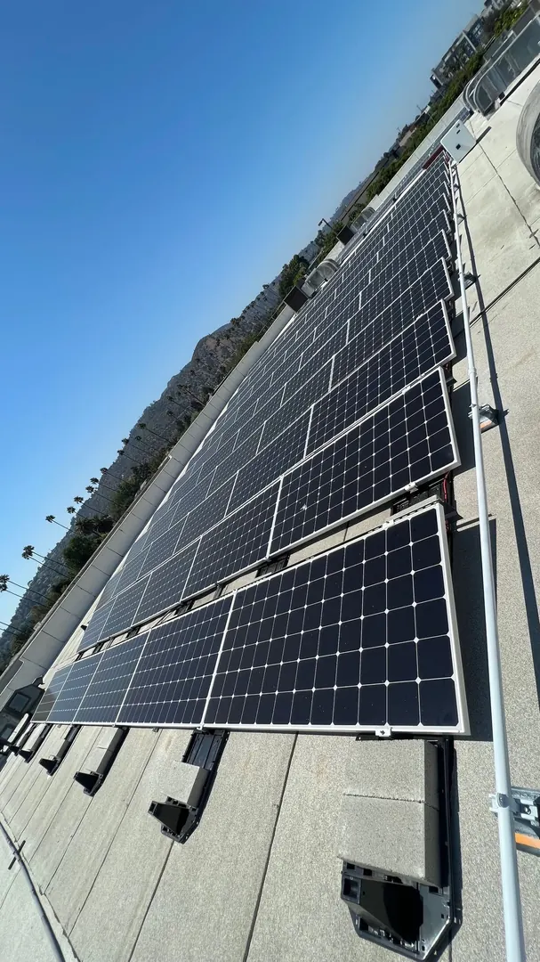 Rooftop solar system, Glendale