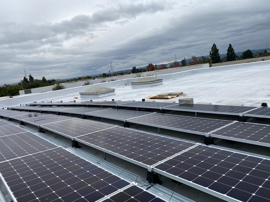 Commercial rooftop solar panels